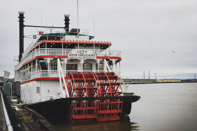 New Orleans Riverwalk